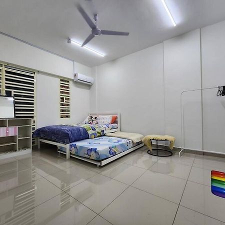 Cozy Familee Homestay Simpang Ampat  Екстериор снимка